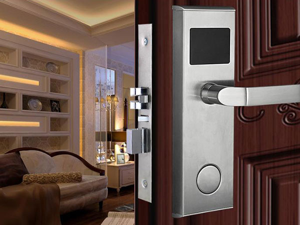 元宝24小时上门开锁公司